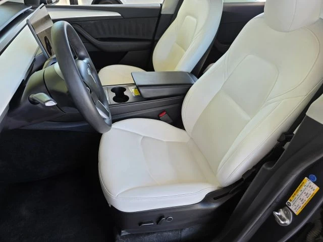 2023 Tesla Model Y - Image 16 of 21