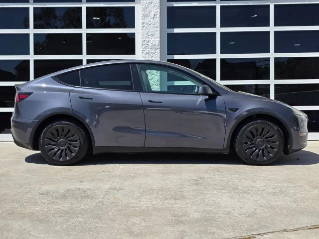 2023 Tesla Model Y - Image 3 of 21