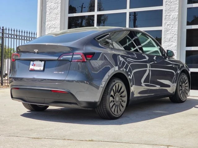 2023 Tesla Model Y - Image 4 of 21
