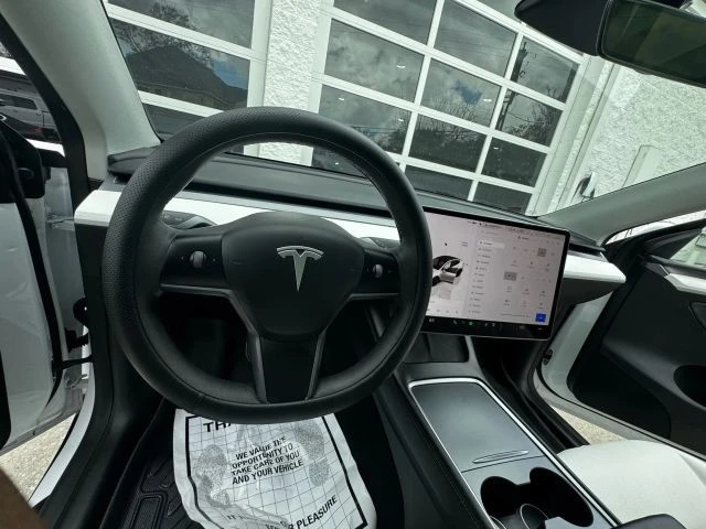 2023 Tesla Model Y - Image 3 of 21