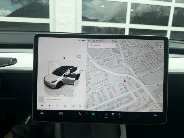 2023 Tesla Model Y - Image 15 of 21