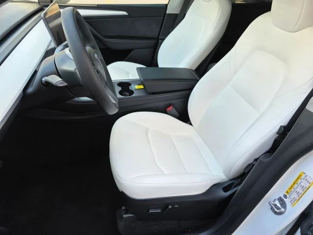 2023 Tesla Model Y - Image 11 of 21