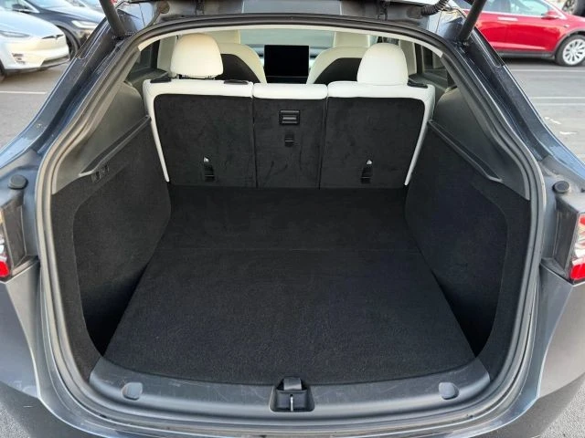 2023 Tesla Model Y - Image 10 of 21