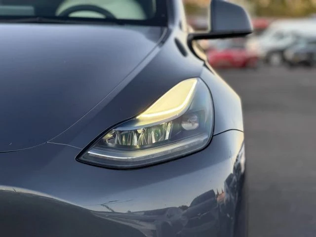 2023 Tesla Model Y - Image 6 of 21