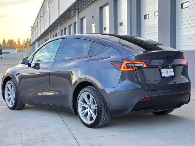 2023 Tesla Model Y - Image 6 of 21