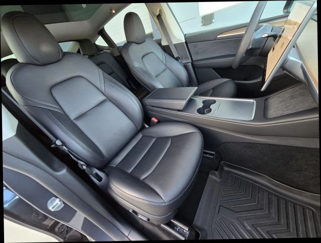 2023 Tesla Model Y - Image 21 of 21