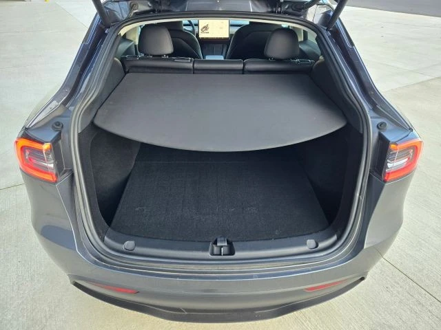 2023 Tesla Model Y - Image 16 of 21