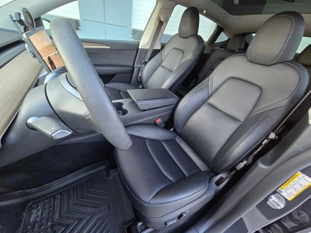 2023 Tesla Model Y - Image 13 of 21