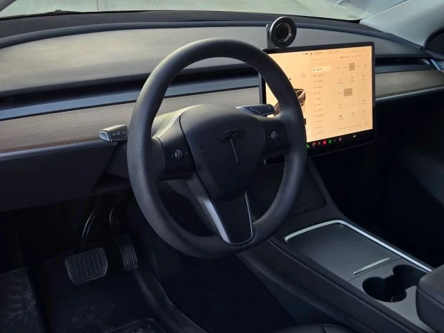 2023 Tesla Model Y - Image 11 of 21