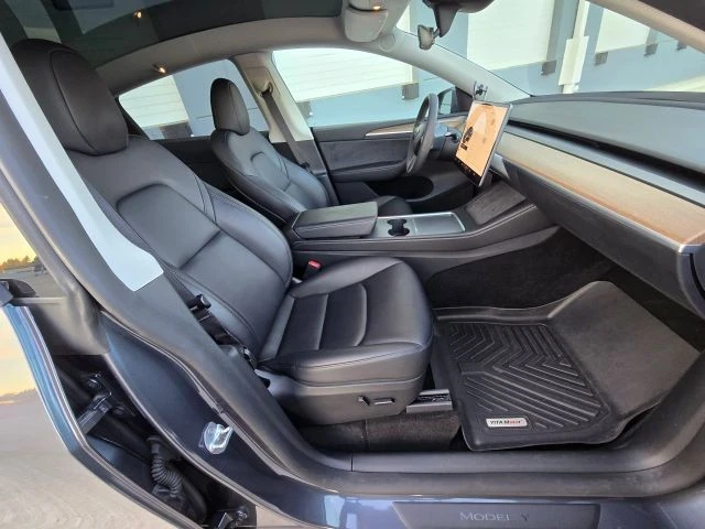 2023 Tesla Model Y - Image 20 of 21