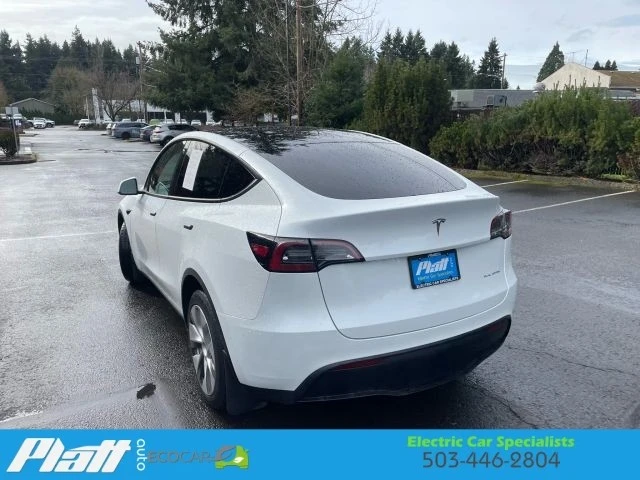 2023 Tesla Model Y - Image 8 of 21