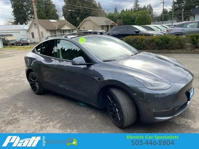 2023 Tesla Model Y - Image 12 of 21