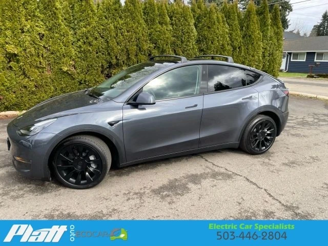 2023 Tesla Model Y - Image 3 of 21