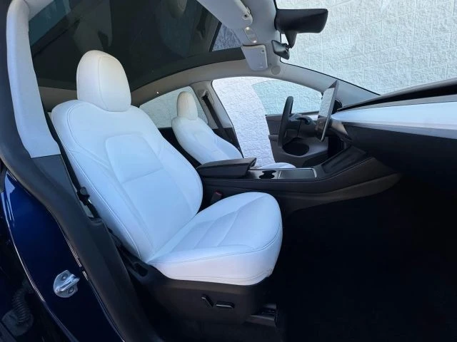 2023 Tesla Model Y - Image 18 of 21