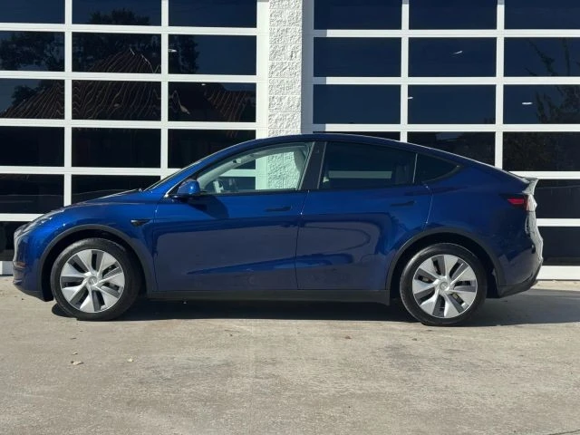 2023 Tesla Model Y - Image 21 of 21