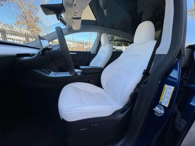2023 Tesla Model Y - Image 9 of 21