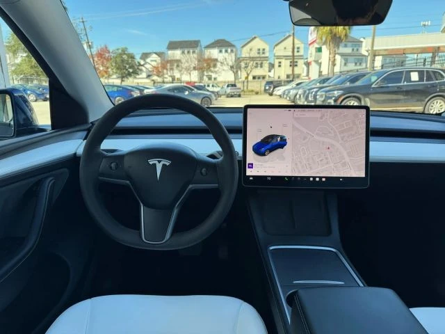 2023 Tesla Model Y - Image 3 of 21