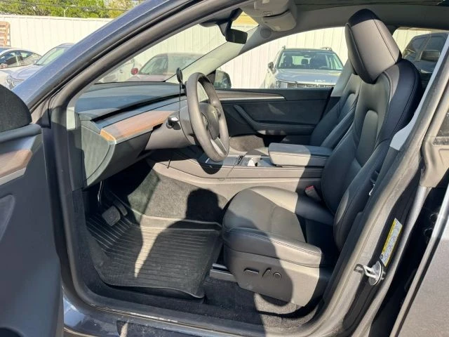 2023 Tesla Model Y - Image 3 of 9
