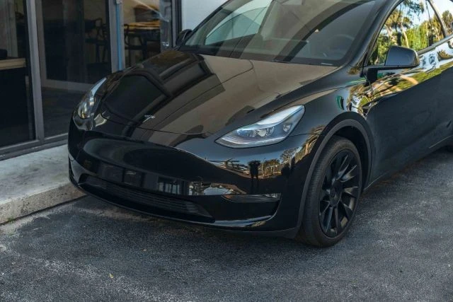 2023 Tesla Model Y - Image 3 of 12