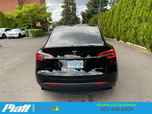 2023 Tesla Model Y - Image 8 of 21