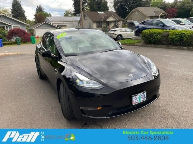 2023 Tesla Model Y - Image 13 of 21