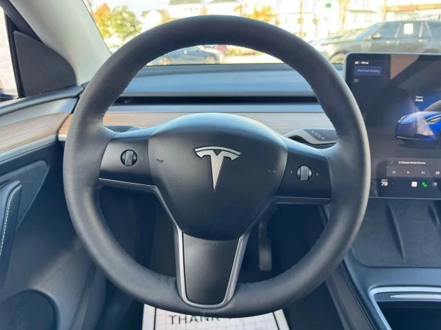 2023 Tesla Model Y - Image 16 of 21