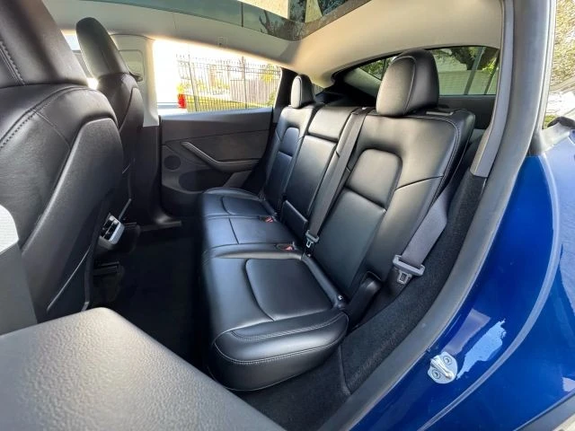 2023 Tesla Model Y - Image 19 of 21