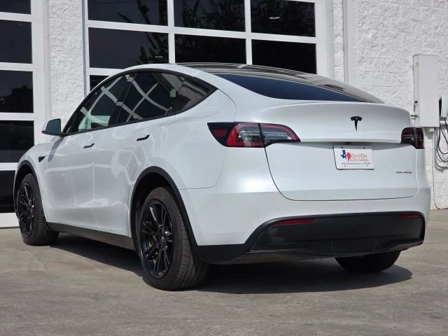 2023 Tesla Model Y - Image 6 of 21