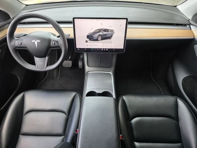 2023 Tesla Model Y - Image 9 of 21