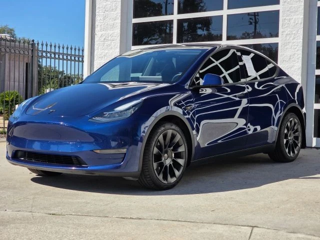 2023 Tesla Model Y - Image 7 of 21