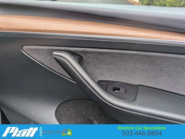 2023 Tesla Model Y - Image 4 of 21