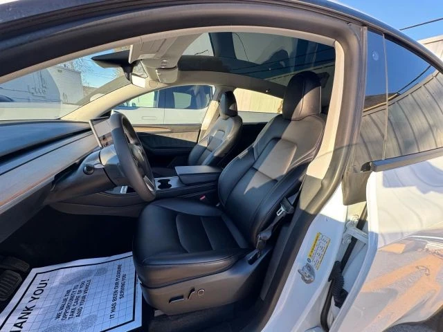 2023 Tesla Model Y - Image 4 of 7