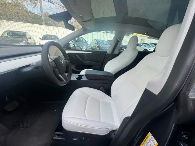2023 Tesla Model Y - Image 3 of 7