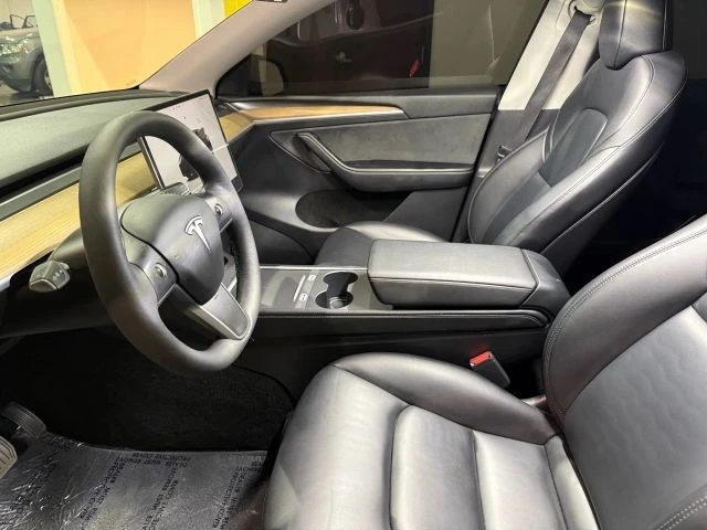 2023 Tesla Model Y - Image 14 of 21
