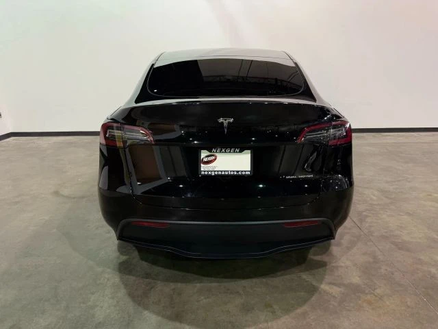 2023 Tesla Model Y - Image 4 of 21