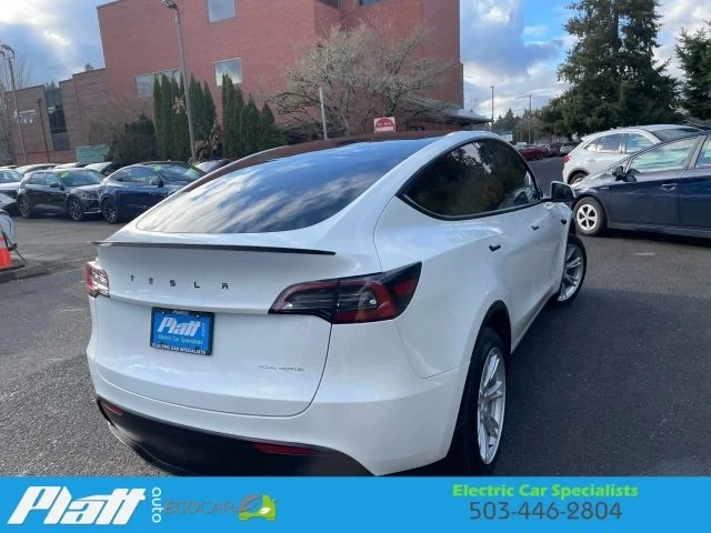 2023 Tesla Model Y - Image 10 of 21