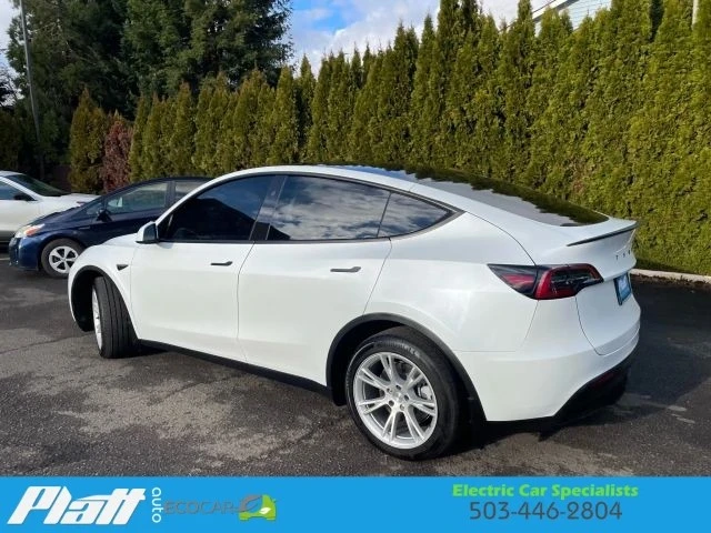 2023 Tesla Model Y - Image 7 of 21