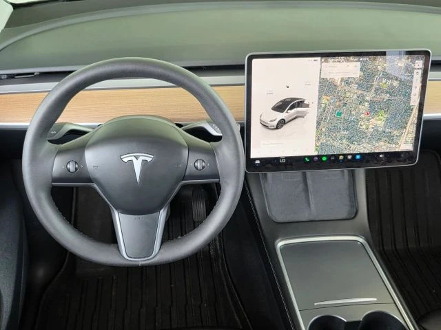 2023 Tesla Model Y - Image 15 of 21