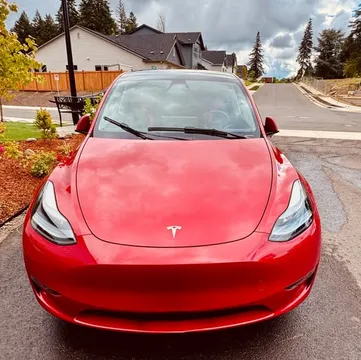 2023 Tesla Model Y Long Range