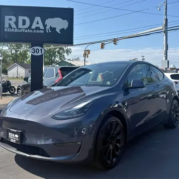 2023 Tesla Model Y Long Range