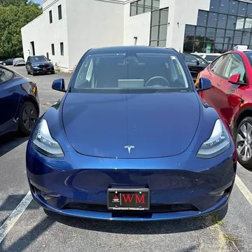 2023 Tesla Model Y Long Range Sport Utility 4D