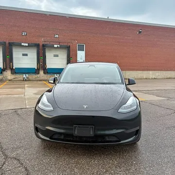 2023 Tesla Model Y Standard RWD