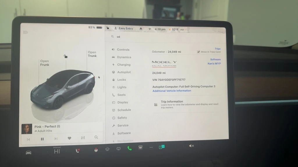 2023 Tesla Model Y Performance - Image 5 of 5