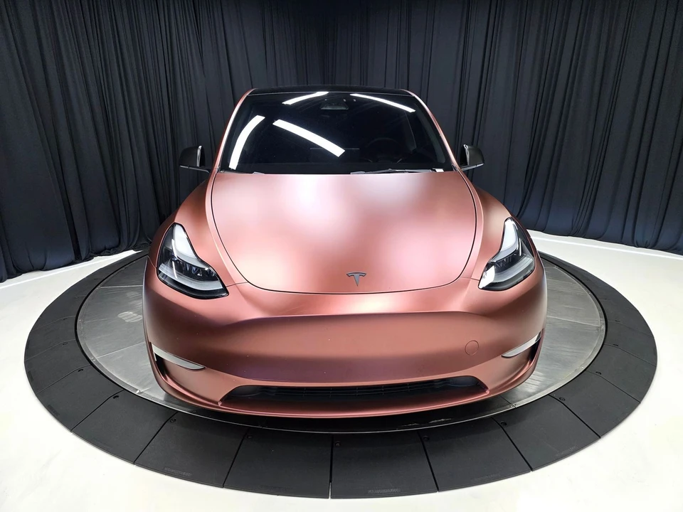 2023 Tesla Model Y Performance - Image 7 of 21