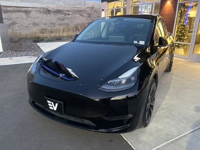 2023 Tesla Model Y Performance - Image 4 of 21