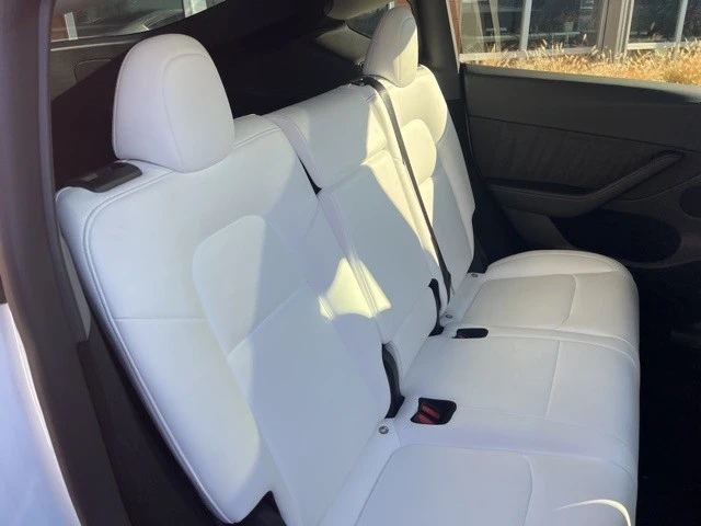 2023 Tesla Model Y Performance - Image 20 of 21