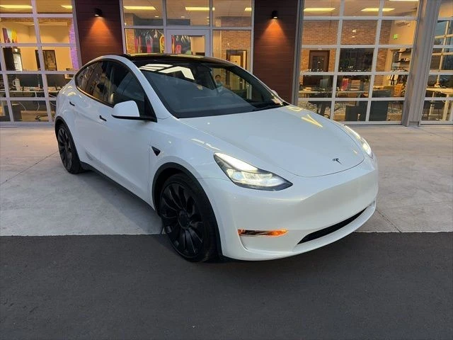 2023 Tesla Model Y Performance - Image 2 of 21
