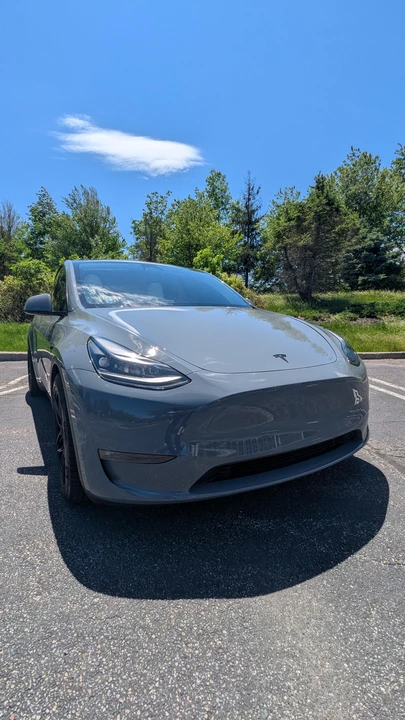 2023 Tesla Model Y Performance - Image 20 of 31