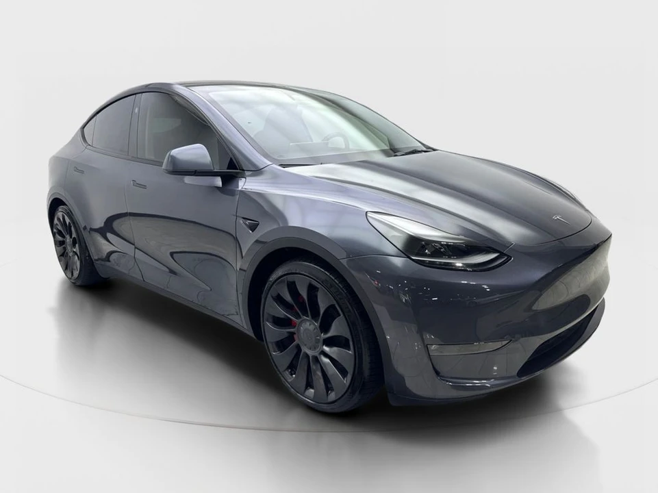 2023 Tesla Model Y Performance - Image 4 of 21