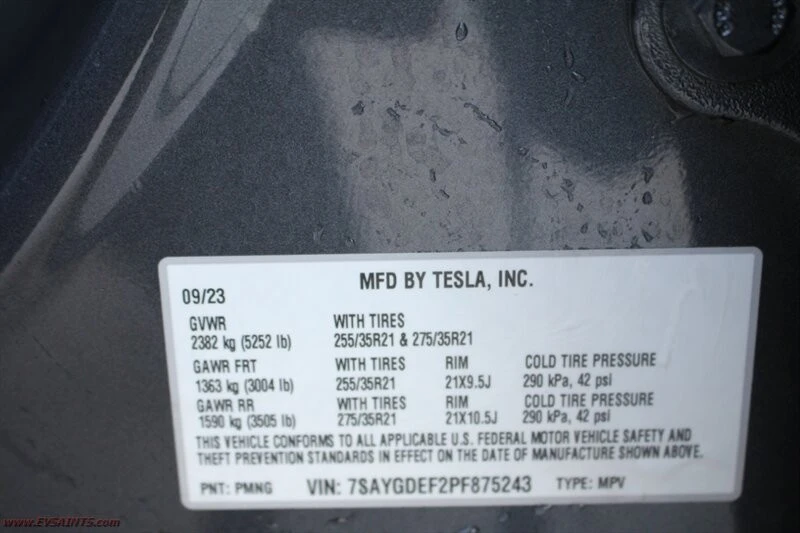 2023 Tesla Model Y Performance - Image 20 of 20
